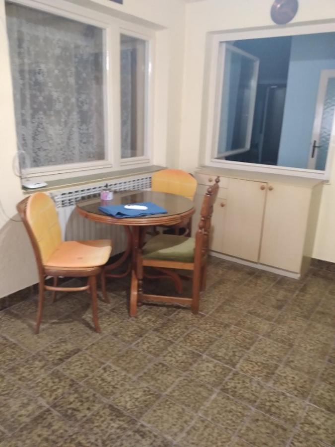 Hostel Bata Apartman Каніжа Екстер'єр фото